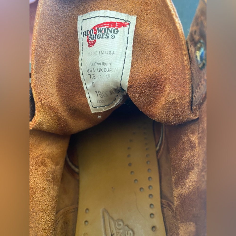 Red Wing CLASSIC MOC Boots in Copper Rough & Tough Leather 1907 - Picture 8 of 9